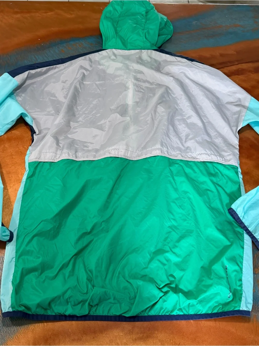 Cotopaxi Teca Windbreaker Packable lightweight Jacket White Green Blue XXL
